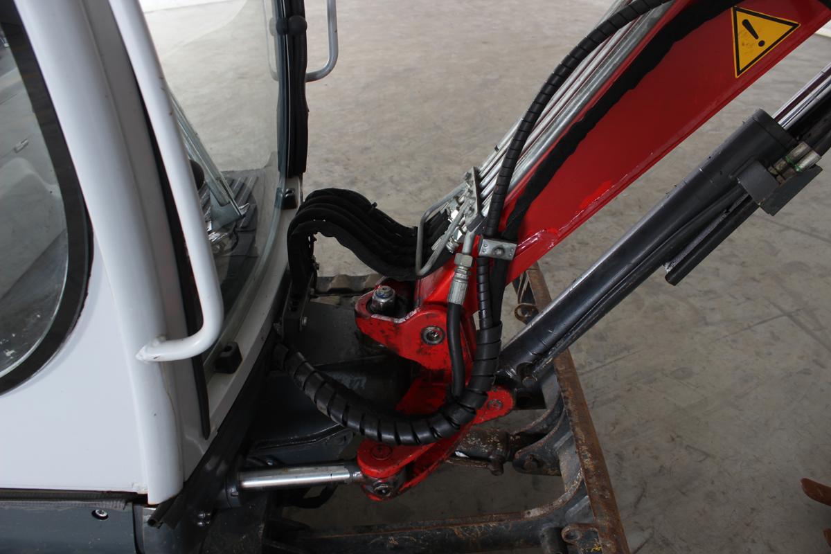 Neuson 1502/1503 RVD 1700kg